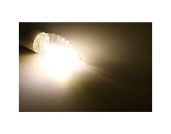 LED Filament Kerzenlampe gedreht McShine Filed E14 2W 260 lm warmweiß klar
