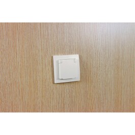 Schutzkontakt-Steckdose McPower Flair 250V~/16A UP IP44 weiß 2er-Pack