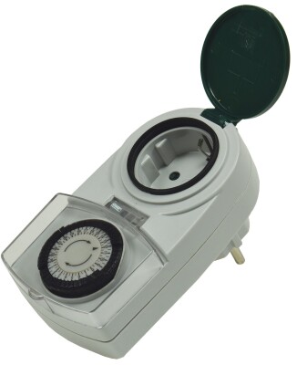 analoge Tages-Zeitschaltuhr AAZ-7 IP44 max. 3500W / 16A