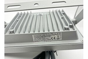 LED-Fluter SlimLine CTF-SLT 50 silber 50W 5220lm 4000K neutralweiß IP44