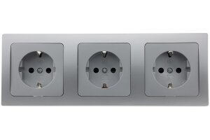 DELPHI Starter 3 Steckdo.+ 3-fach Rahmen 250V~/ 16A Steckanschluss silber