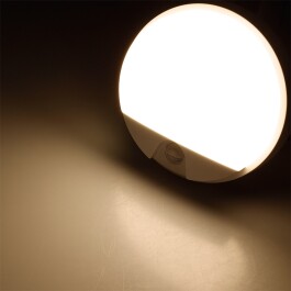 LED Wandleuchte PAYAR IP54 3000K 15W 1520lm 140° Bewegungsmelder