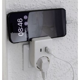Zwischenstecker mit USB Duo-Ladegerät 230V/3680W...