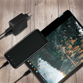 USB Ladegerät 230V Netzteil 1xUSB-A 1xUSB-C 18W max 3A/5V 2A/9V,1,5A/12V