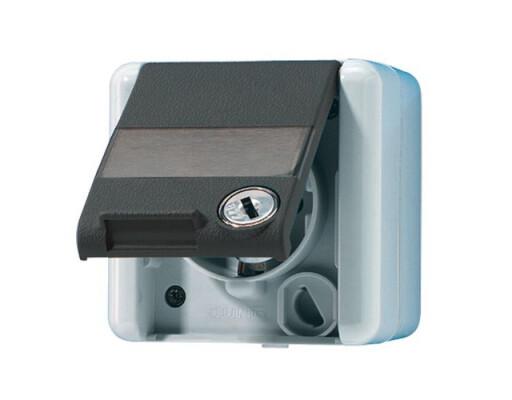 JUNG 820 NAWSL STECKDOSE M.SICHERHEITSSCHLOSS